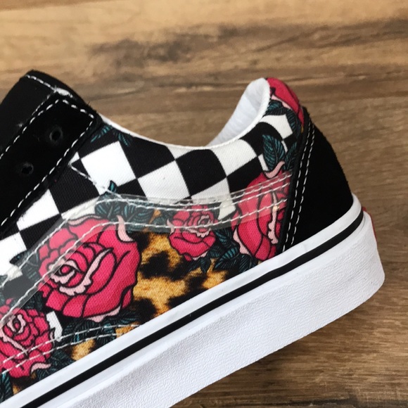 VANS OLD SKOOL BRAND NEW - Picture 7 of 16